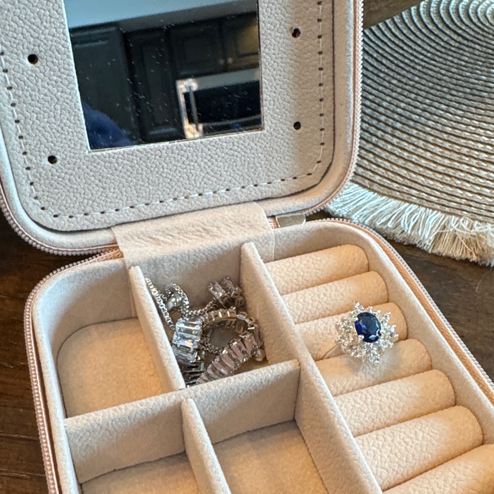 Bracelet and Blue Ring Surrounded by Swarovski Crystals in Jewelry Box sz7 ring - Picture 4 of 6
